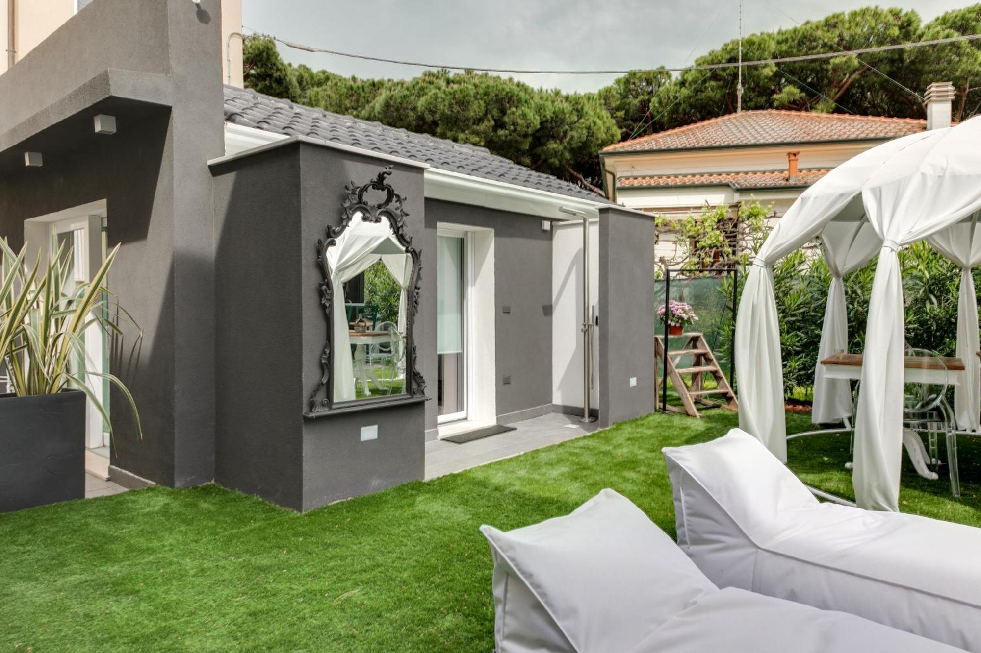 Villa Monti Suites&Aparts Cesenatico Dış mekan fotoğraf